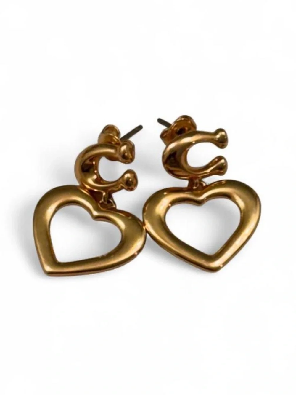 COACH ~ Signature Coach ‘C’ heart earrings - Picture 2 of 6